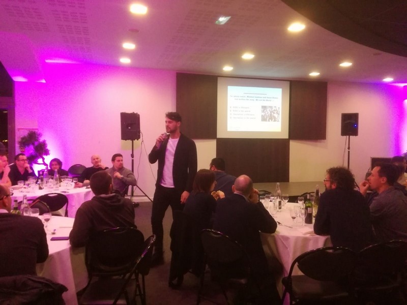 Animateur micro Paris séminaire